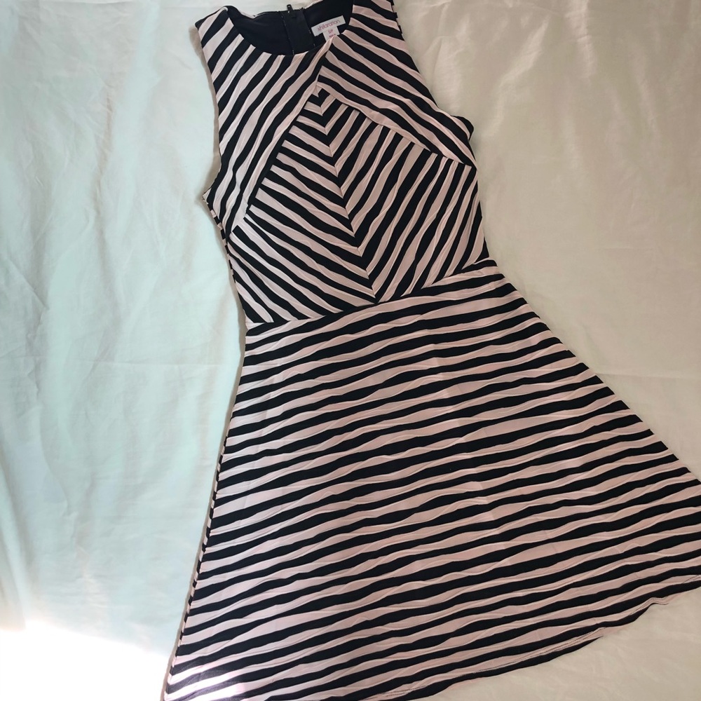 Xhilaration Dress
